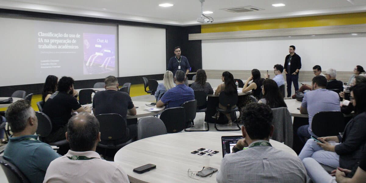 FAG Toledo aborda regulamentação do uso de inteligência artificial em pesquisas e trabalhos acadêmicos durante a 44ª Semana Pedagógica