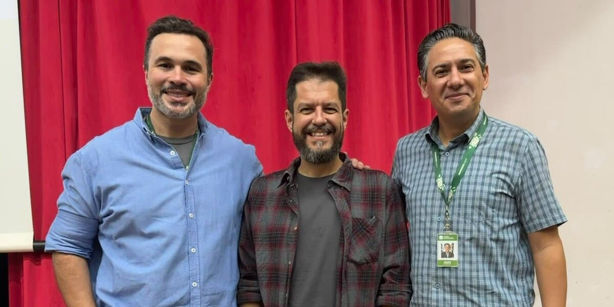 Aula Magna do Núcleo ComFAG aborda transformações nas transmissões esportivas
