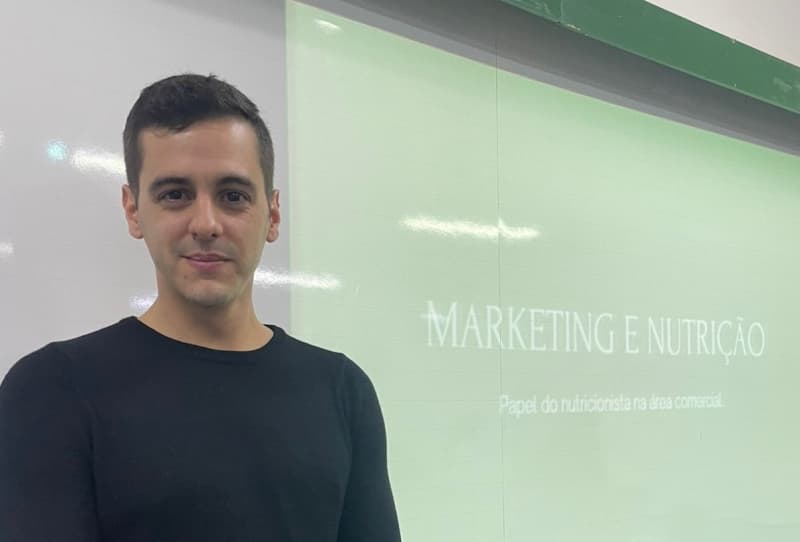 Curso de Nutrição realiza palestra sobre as diferentes áreas de atuação profissional
