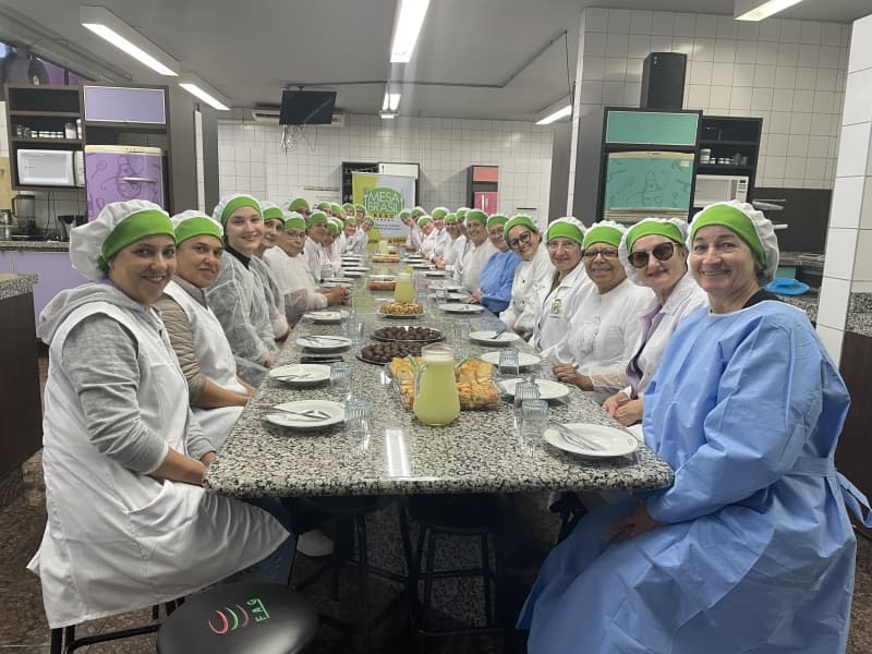 Nutrição FAG: curso faz ação educativa conjunta com programa 