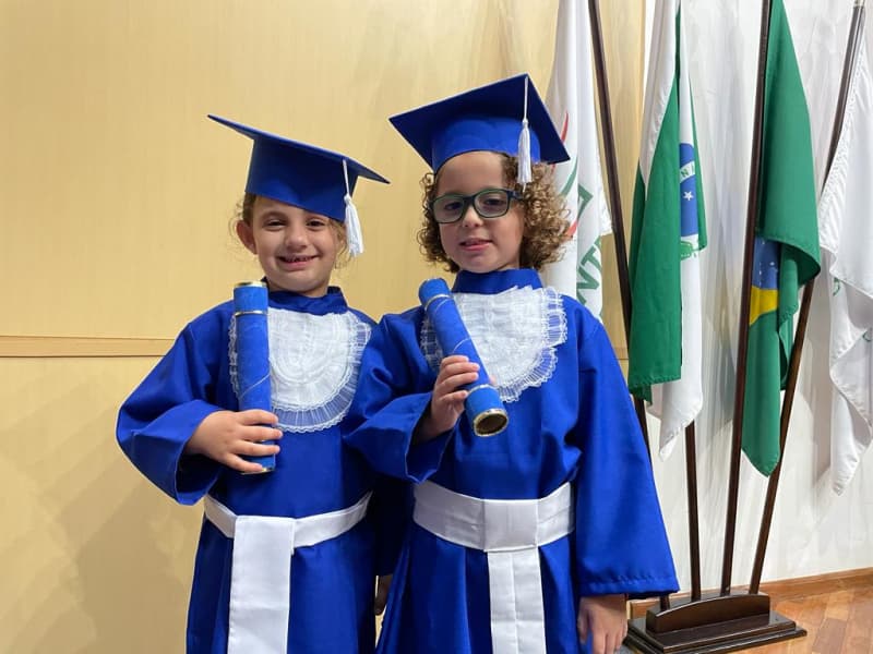 Colégio FAG realiza colação de grau das turmas do Infantil V e 3º ano do Ensino Médio