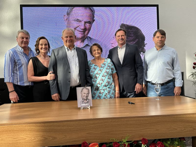 O Homem Infinito: A inspiradora jornada de Assis Gurgacz eternizada em uma biografia emocionante