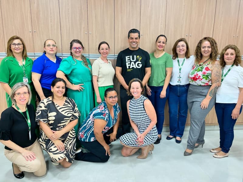 Encontro com coordenadores e diretores de escolas municipais ocorre no Centro FAG