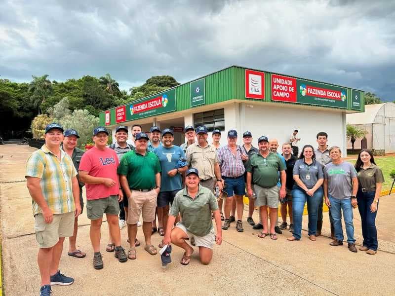 Centro FAG recebe grupo de agricultores da África do Sul para visita à Fazenda Escola