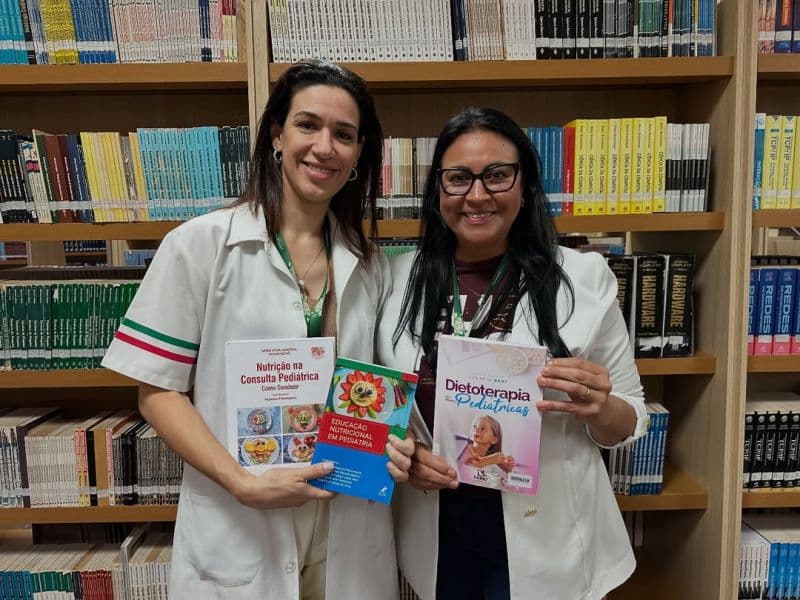 Biblioteca do Centro FAG adquire sete novos títulos para Nutrição