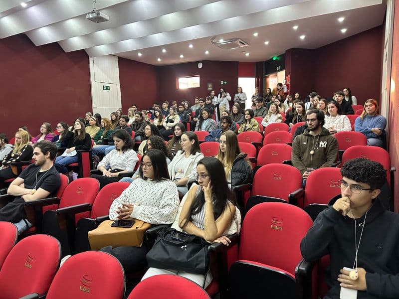 Nova turma de Medicina é recepcionada no Centro FAG