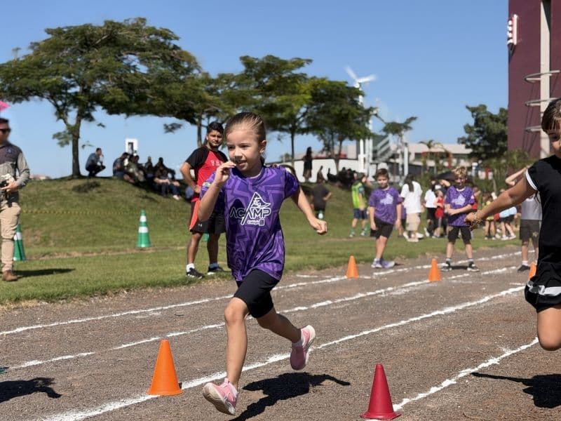 3° Edição do Festival de Miniatletismo reúne pais e alunos em dias de competição
