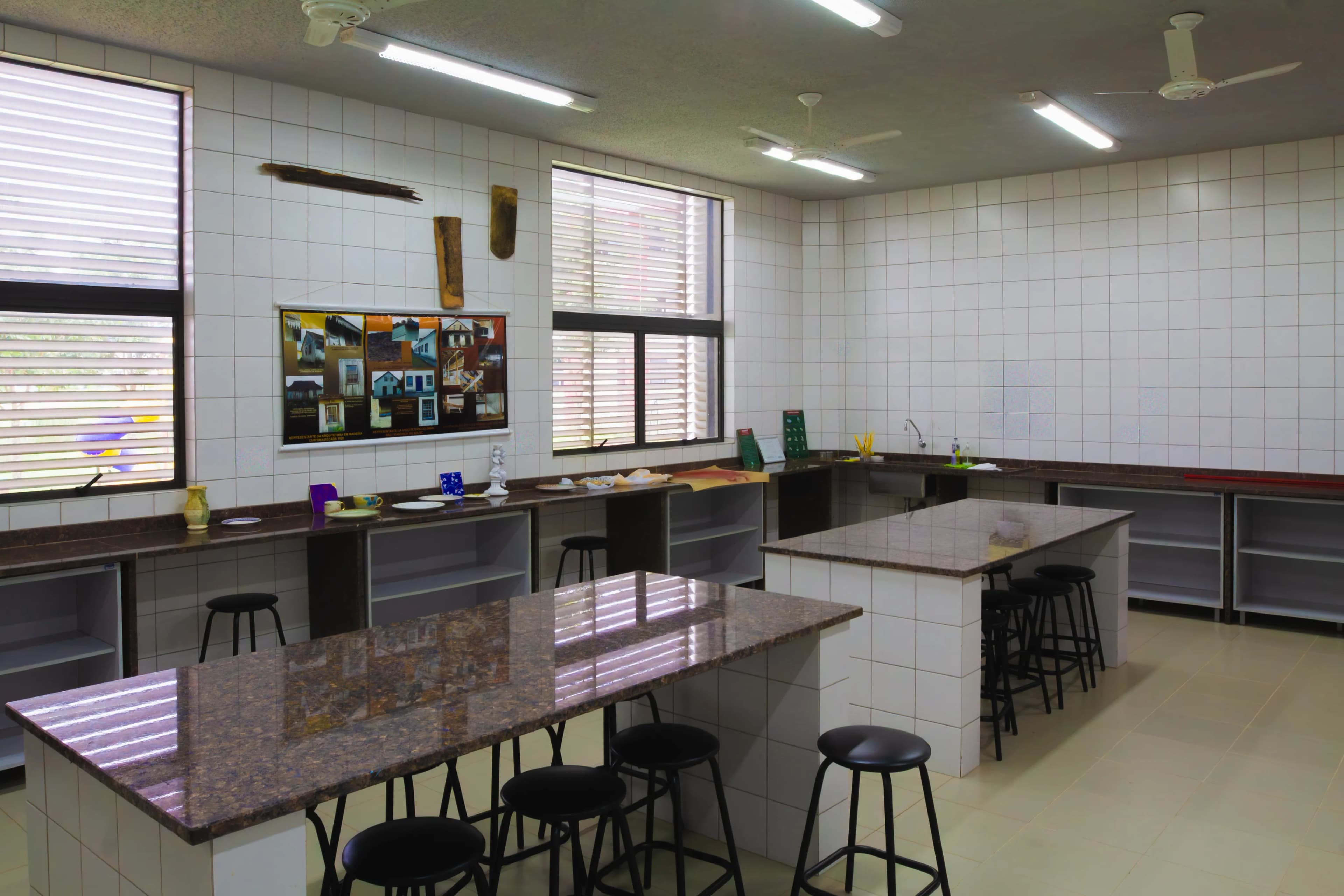 Laboratório de Técnicas Retrospectivas