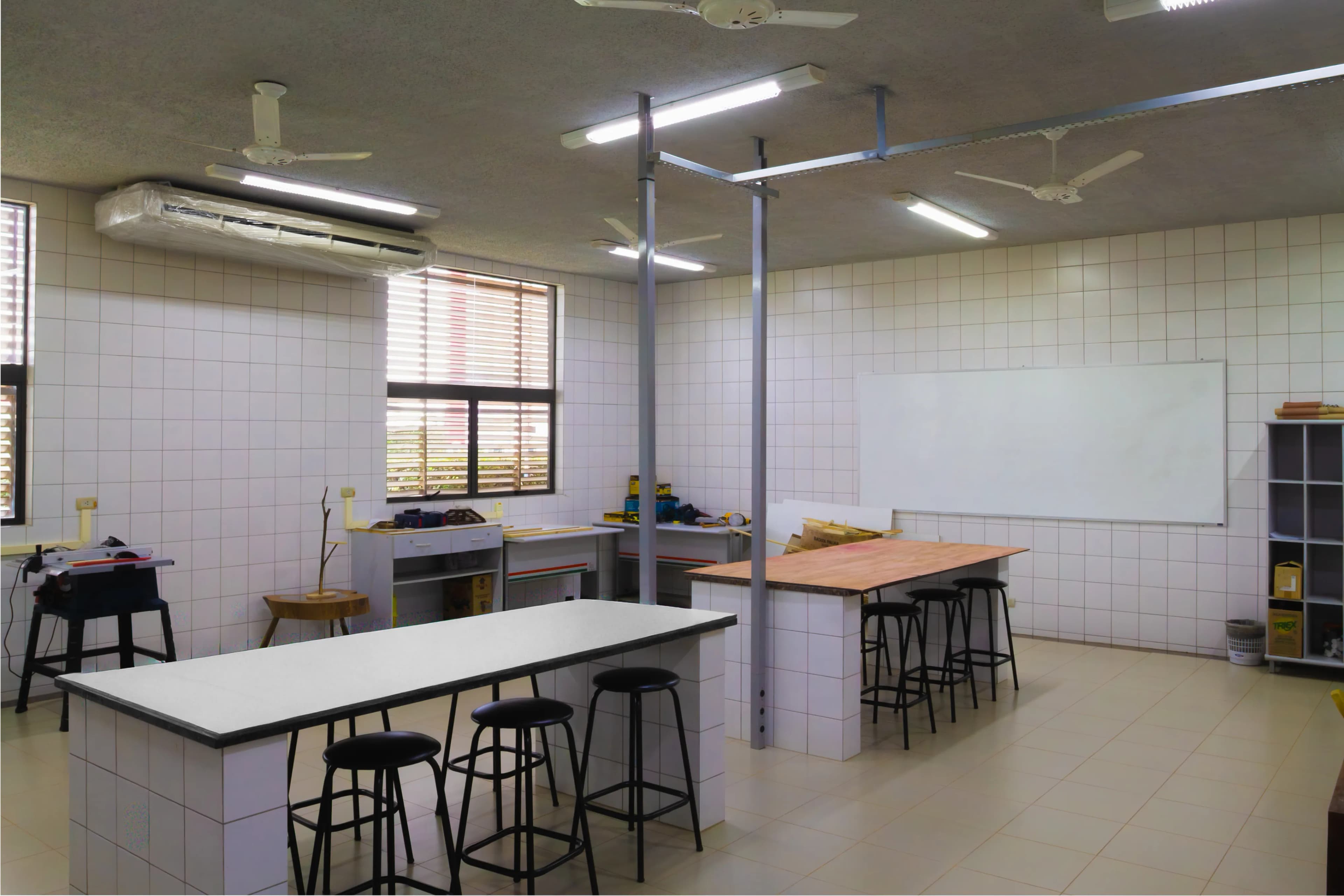 Laboratório de Marcenaria