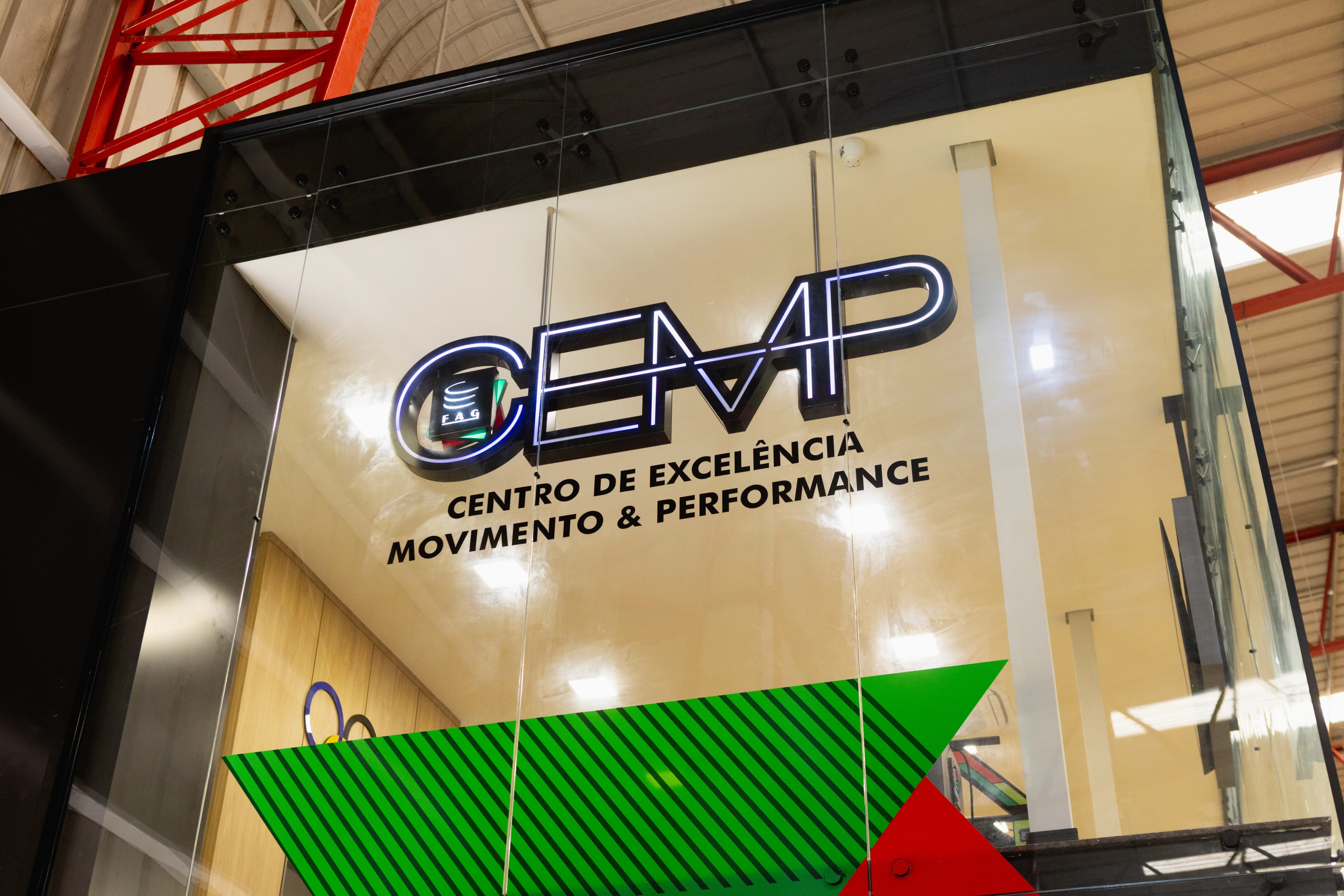 CEMP - Centro de Excelência Movimento e Performance