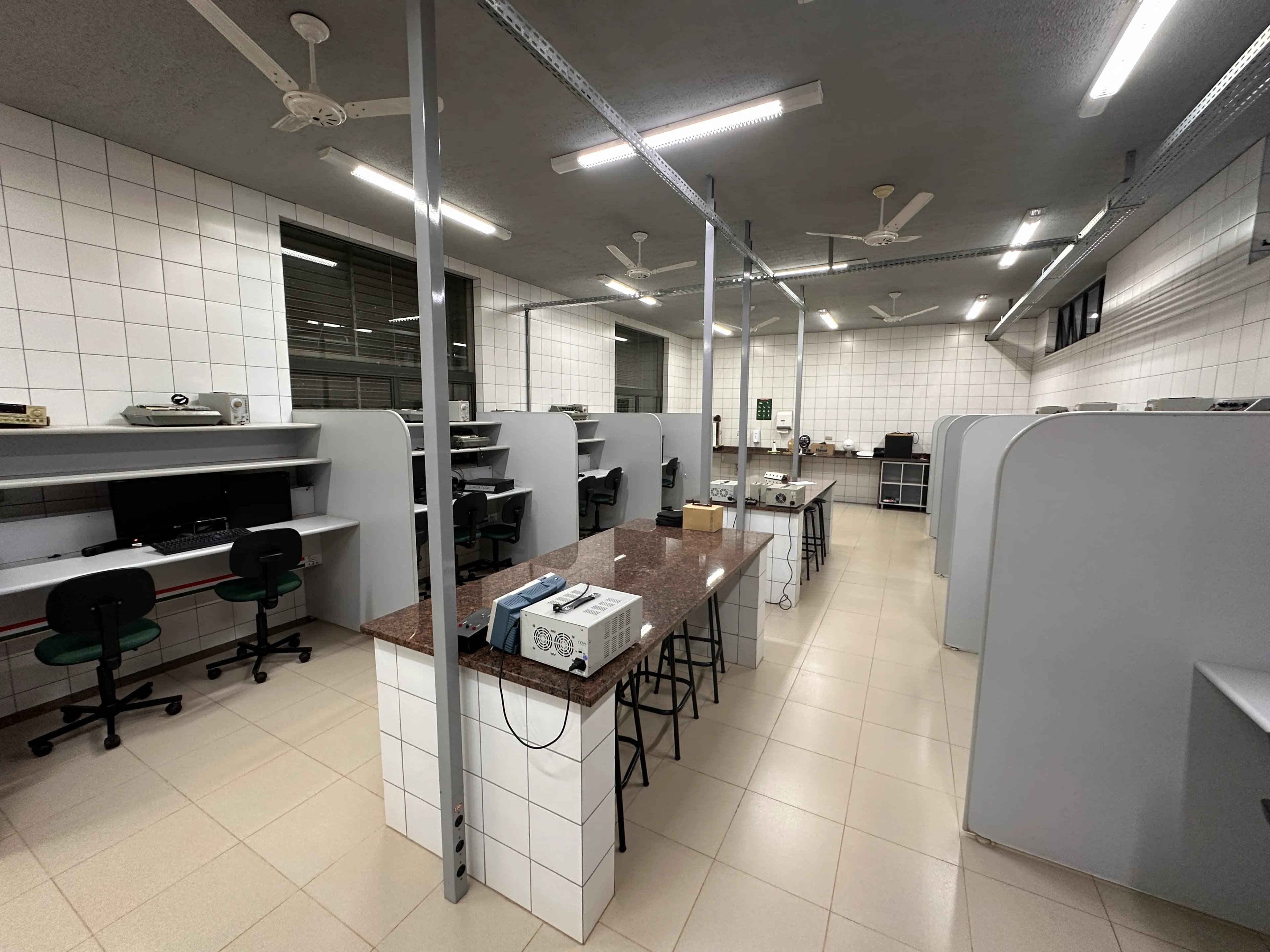 Laboratório de Microprocessadores